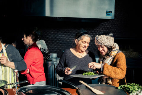 Atelier de cuisine dans le Café des Forges de Luma Arles