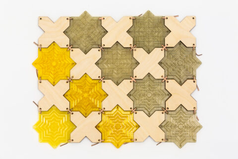 Prototype d'un tapis de bain composé de motifs antidérapants imprimés en 3D, associés à du bois de palmier égyptien. Par Esraa Fathy, produit pendant la Travelling School du Caire, septembre 2018., © Joana Luz