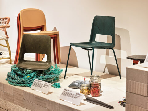 Vue de l'exposition Waste Age: What design can do? Design Museum, Londres, © Felix Speller